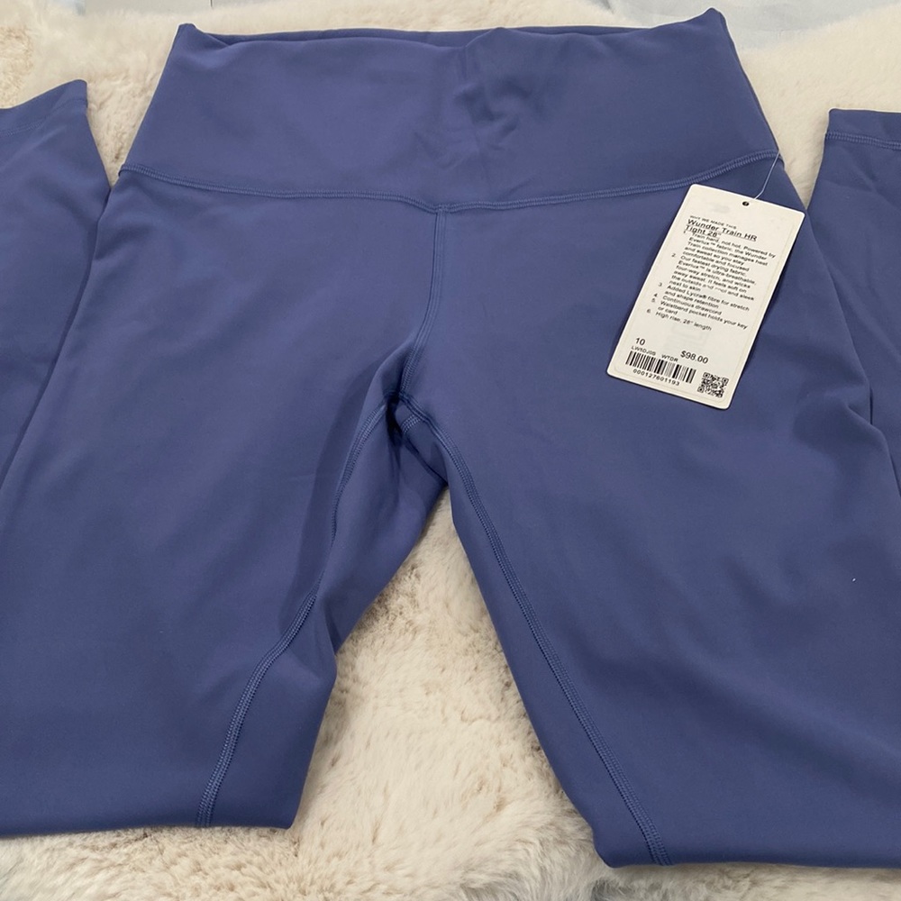 Lululemon Wunder Train High Rise Tight 28” Size 10 popular color Water D…